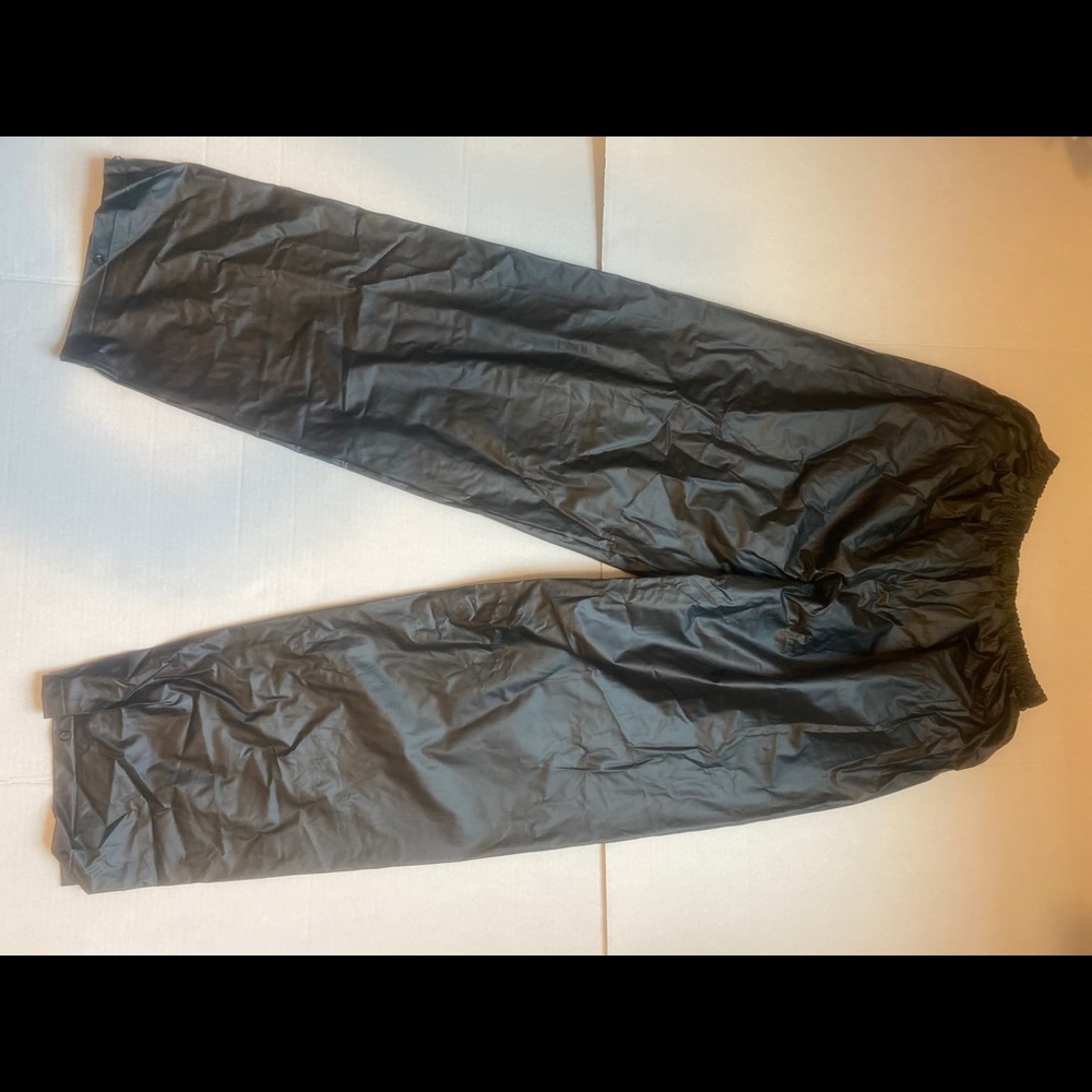 Nelson Rigg 100% WaterProof Rainwear Sz XL NWOT